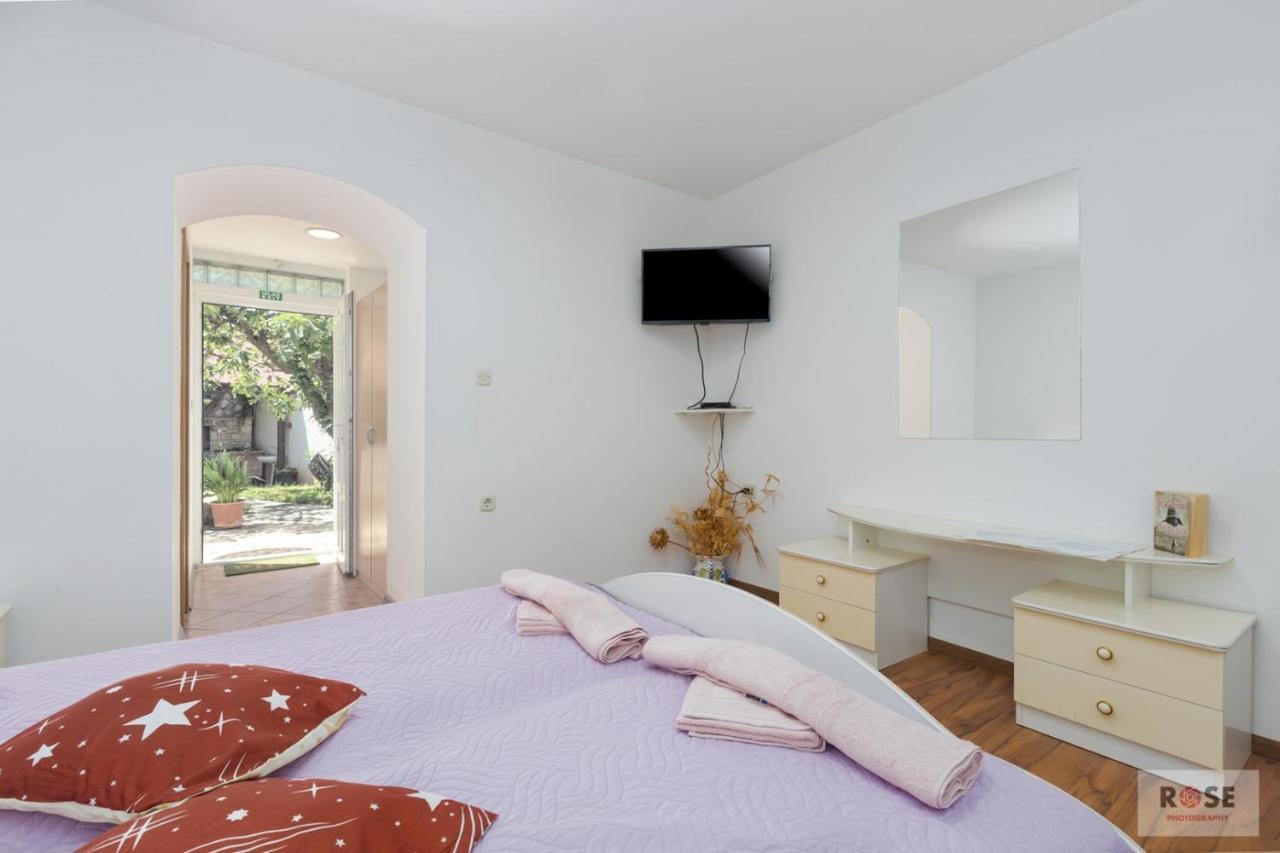Apartment Laureta Poreč Extérieur photo